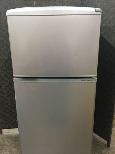 【取りに来て頂ける方】中古 AQUA 冷蔵庫 AQR-111D