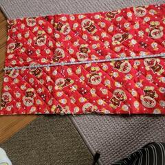 【美品　糸付き】アンパンマン　キルト生地　