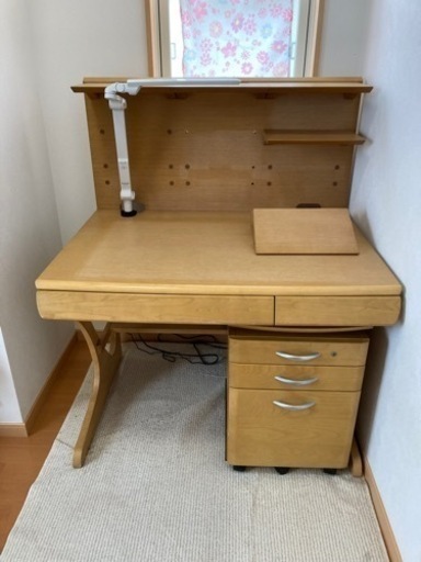 カリモク　学習机