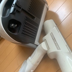 【引渡し限定】掃除機　中古　パナソニックの画像