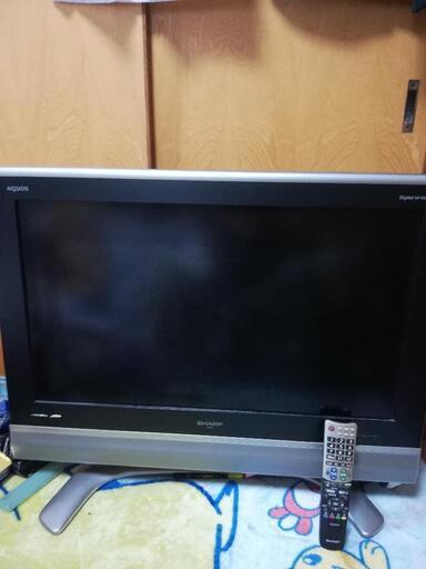 シャープ　アクオス　32型　液晶テレビ