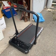 電動ルームランナー　BTM 8026