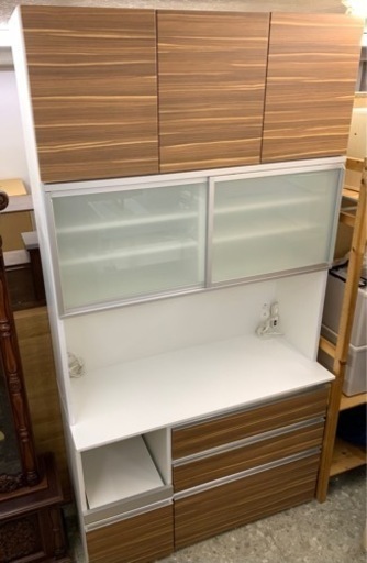 【美品】大収納SAクラフト食器棚！