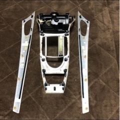  R230-SL55AMG前期モデル用 アルミ内装パネルの画像