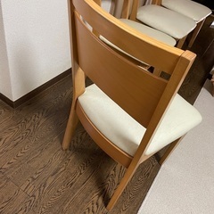 ダイニングセット（テーブル✖️椅子4脚）の画像