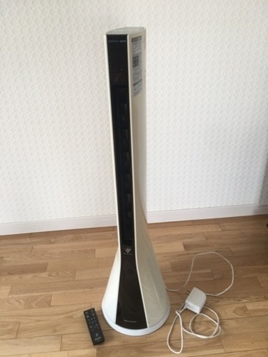 SHARPプラズマクラスタースリムイオンファン PF-ETC1-W