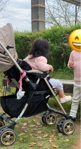 お話中ベビーカー　コンビ