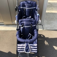 双子SET　縦2人乗バギー、チャイルドシート2脚、バウンサー2台