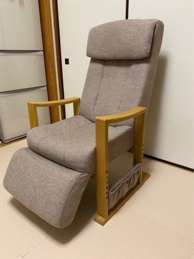 取引者様決定【超美品】ハイタイプ　座椅子（フットレスト付き）