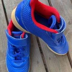 室内用　サッカーシューズ　21.0cm