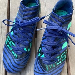 サッカーシューズ　17.3cm