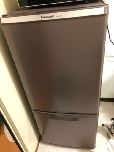 Panasonic冷蔵庫NR-B149W