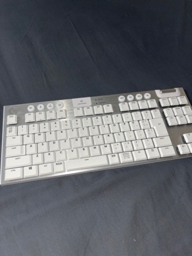 G913 TKL ゲーミングキーボード