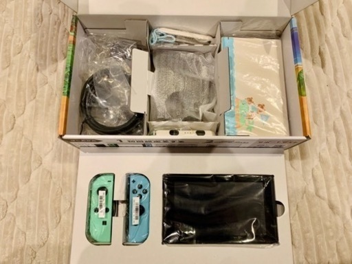 販売再開！Nintendo Switch本体あつまれどうぶつの森ver(中古)  128GBSD付