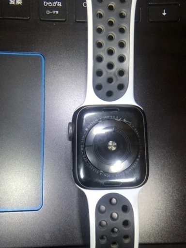 Apple Watch アップルウォッチ GPS ナイキ　series5中古❗️