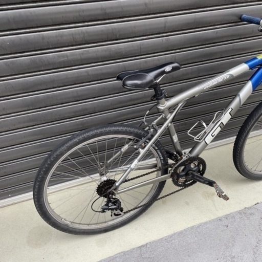 GT avalanchi3.0  マウンテンバイク