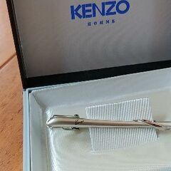 ☆　ネクタイピン　KENZO ☆