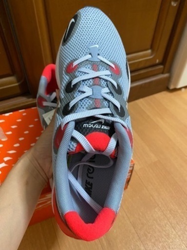 ナイキ　NIKE　27.5㎝ 新品未使用　リニューラン