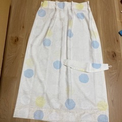 ニトリカーテン　窓用　水玉柄　110 無料