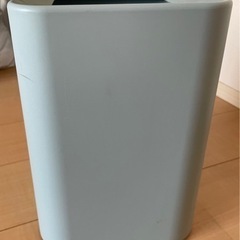 ゴミ箱②の画像