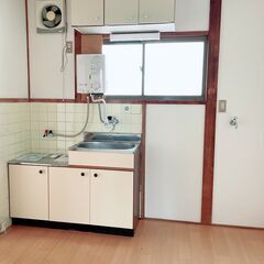 【大家直】初期費用0円（敷礼/仲介手数料0）🏠ﾌﾘｰﾚﾝﾄ1ヵ月💰ｷｬｯｼﾕﾊﾞｯｸｷｬﾝﾍﾟｰﾝ中 博多駅2駅6分  陽当たり良好 − 福岡県