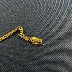 sleek ゴールドブレスレットの画像