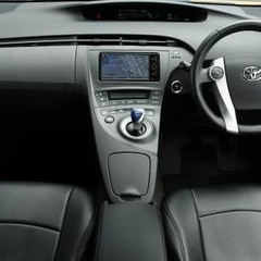 自社ローンって知ってますか？信販会社を通さないんです😎金利０％＆キャンペーン中✨装備充実！トヨタ プリウス Ｇ🚗の画像