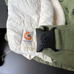 エルゴ　抱っこ紐　インサート付きの画像