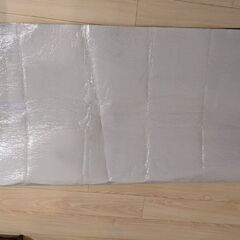 値下+もう一枚増 チェアマット4枚+カーペット1枚の画像