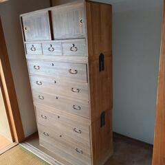 70年前位の、桐だんす。の画像