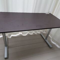 ニトリ　パソコンデスク（VOX120DBR）