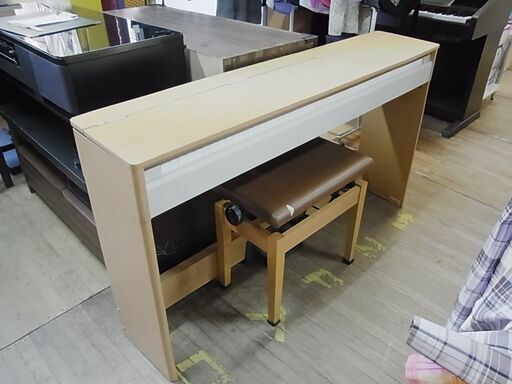 セール中につき、通常特価39,578円より5,000円引きの34,578円!　YAMAHA　ヤマハ　電子ピアノ　ARIUS　アウリス　YDP-S31　椅子付き　2014年製