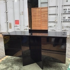 引き渡し決定！　大型　ドレッサー　ブラック　135.5