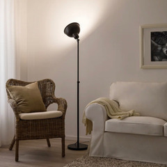 IKEA フロアランプ SKURUPの画像