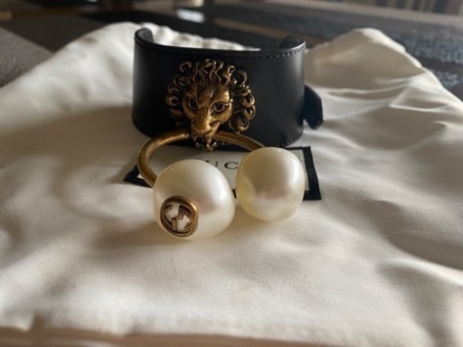 GUCCIのチョーカー