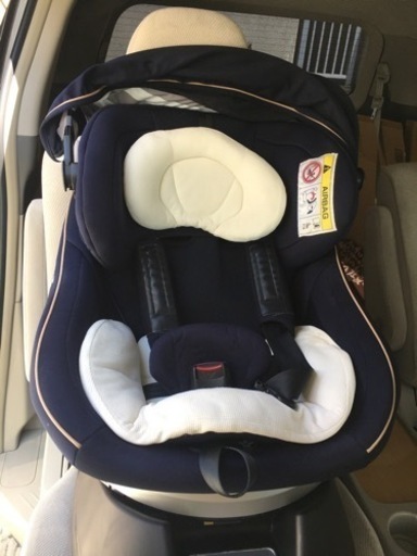 チャイルドシート2台、お引渡し中