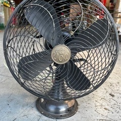 レトロなアンティーク扇風機