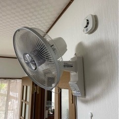 MORITA壁掛け扇風機の画像