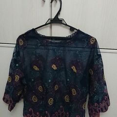 レディース シースルーのトップス 4点セットの画像
