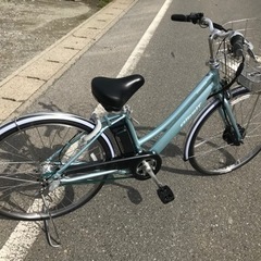 ブリヂストン電動アシスト自転車 アルベルト 内装3段のギヤ付きです。