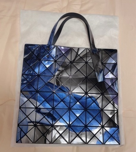 新品未使用ISSEY MIYAKE イッセイ　ミヤケ　ジェリートートバッグ