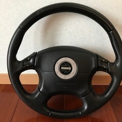 モモステ/スバル純正品