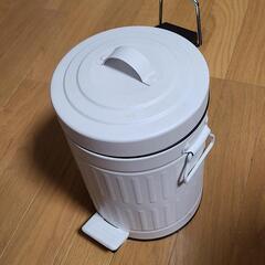 ニトリの室内用ゴミ箱