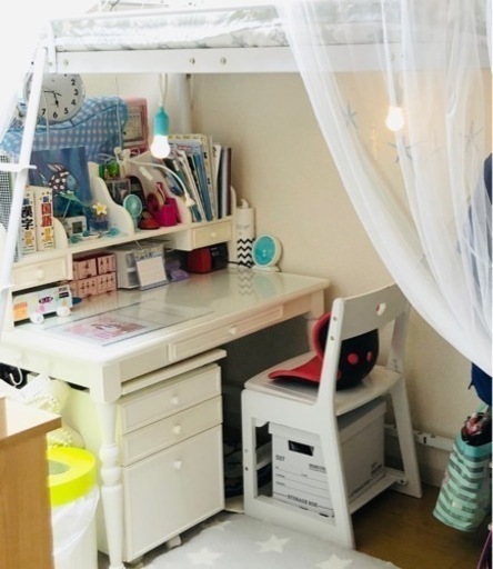 価格交渉可★4点セット★学習机 イス 本棚 ワゴン 女の子 人気 ☆オフホワイト☆ かわいい 白 カントリー調♡ハート♡