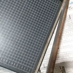 裁断機ペーパーカッター（A4判）（出品中の家具と一緒にお引き取り...