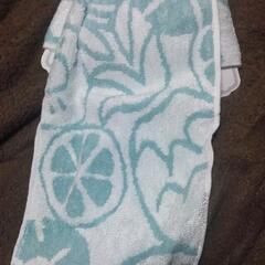 新品涼しいタオルのマフラー