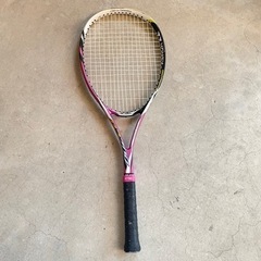 軟式テニスラケットの画像