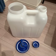 ポリタンク10リットル　2個の画像