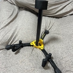 Hercules ギタースタンド