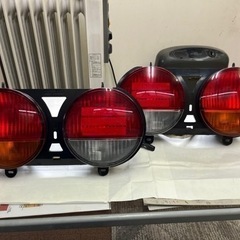 三菱 ミニキャブ   NISSAN クリッパー テールライト左右